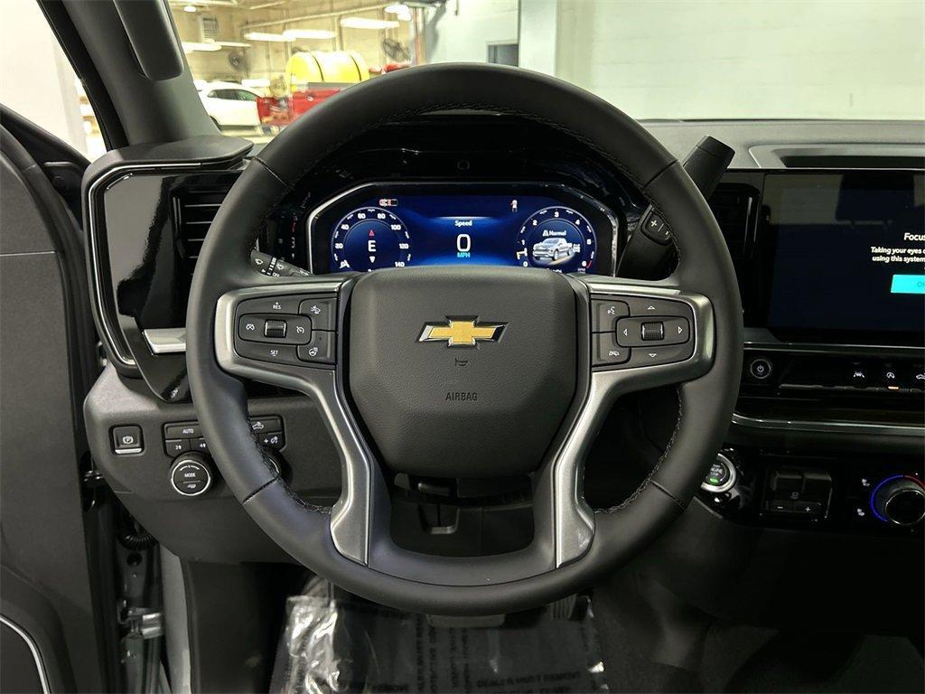 new 2025 Chevrolet Silverado 1500 car, priced at $48,525