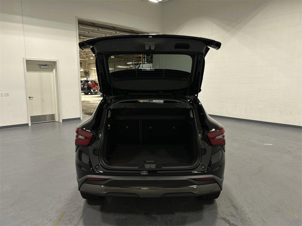 new 2025 Chevrolet Trax car, priced at $26,585