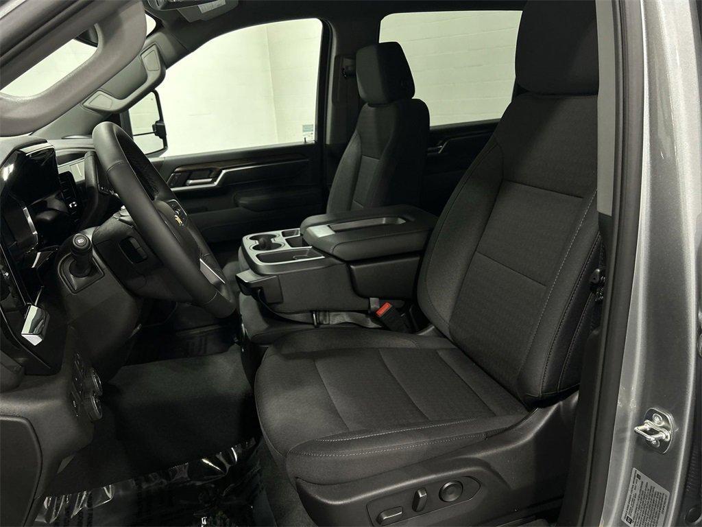 new 2025 Chevrolet Silverado 2500 car, priced at $69,975