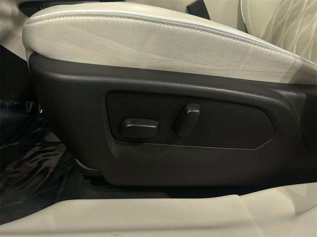 used 2023 Buick Envision car, priced at $34,995