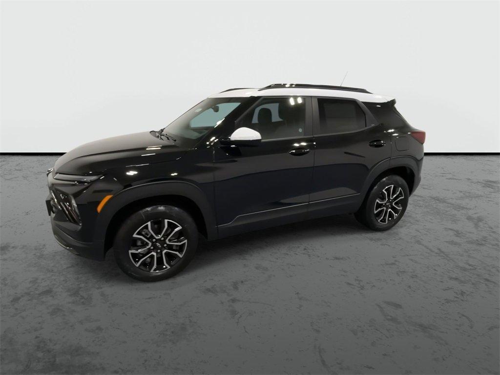 new 2025 Chevrolet TrailBlazer car, priced at $33,675