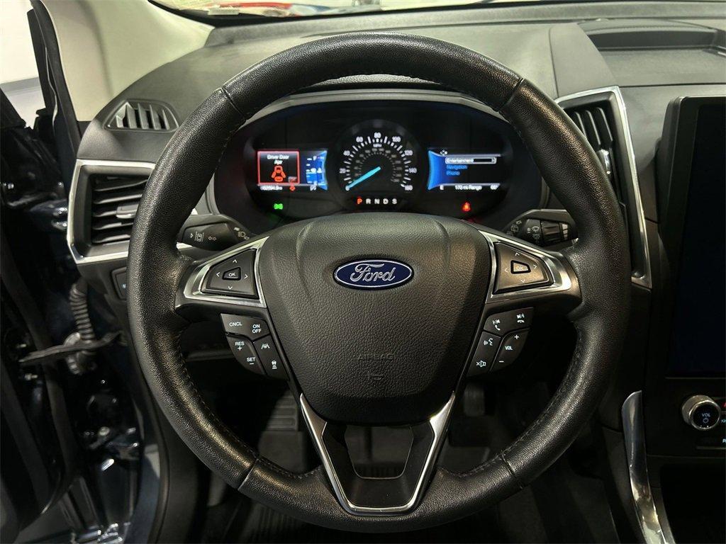 used 2022 Ford Edge car, priced at $22,999
