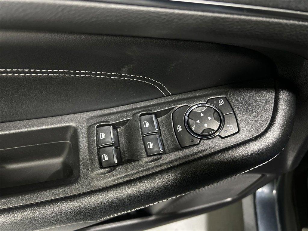 used 2022 Ford Edge car, priced at $22,999