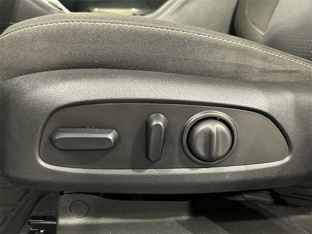 used 2023 GMC Acadia car, priced at $31,999