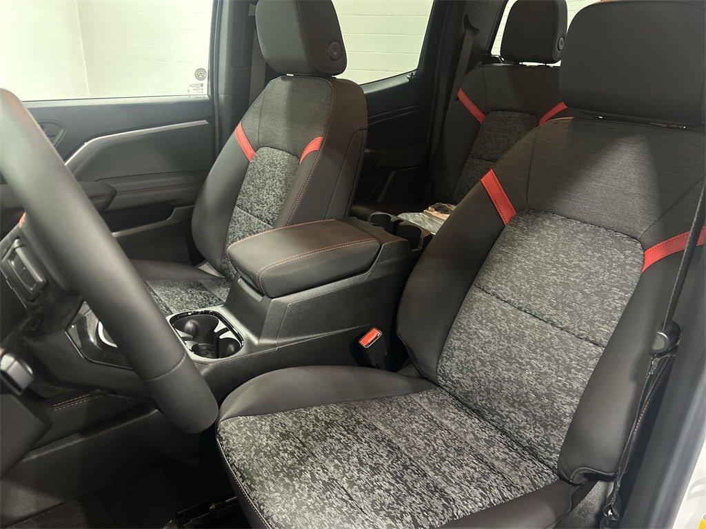 new 2025 Chevrolet Colorado car, priced at $43,595