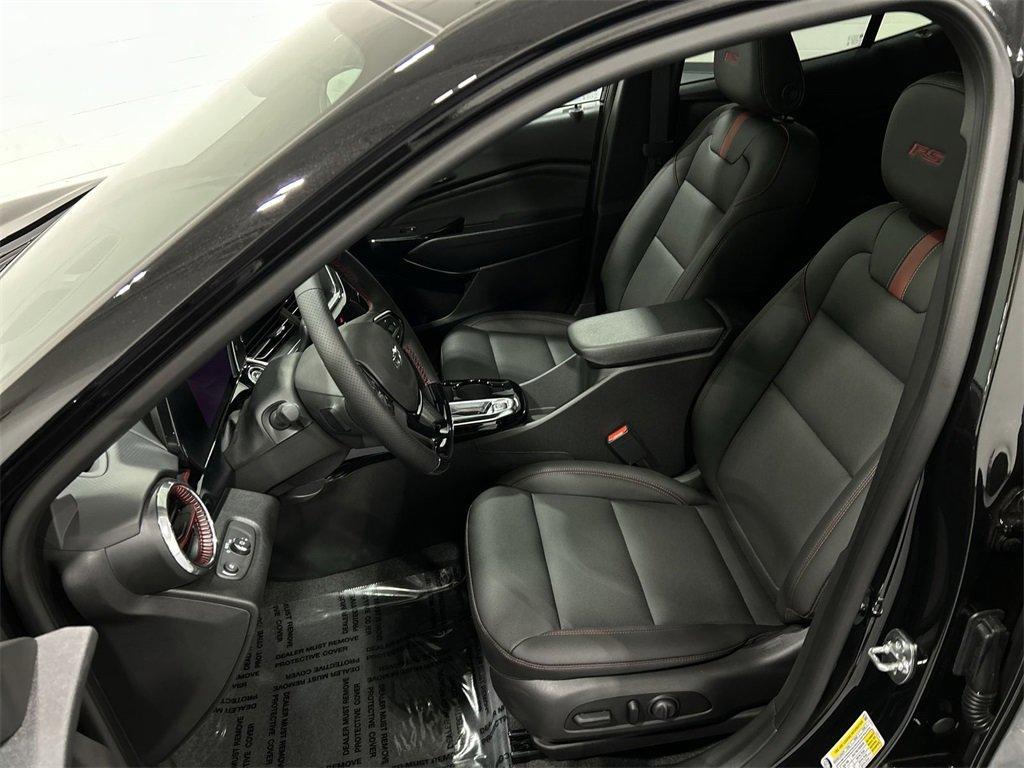 new 2025 Chevrolet Trax car, priced at $26,585