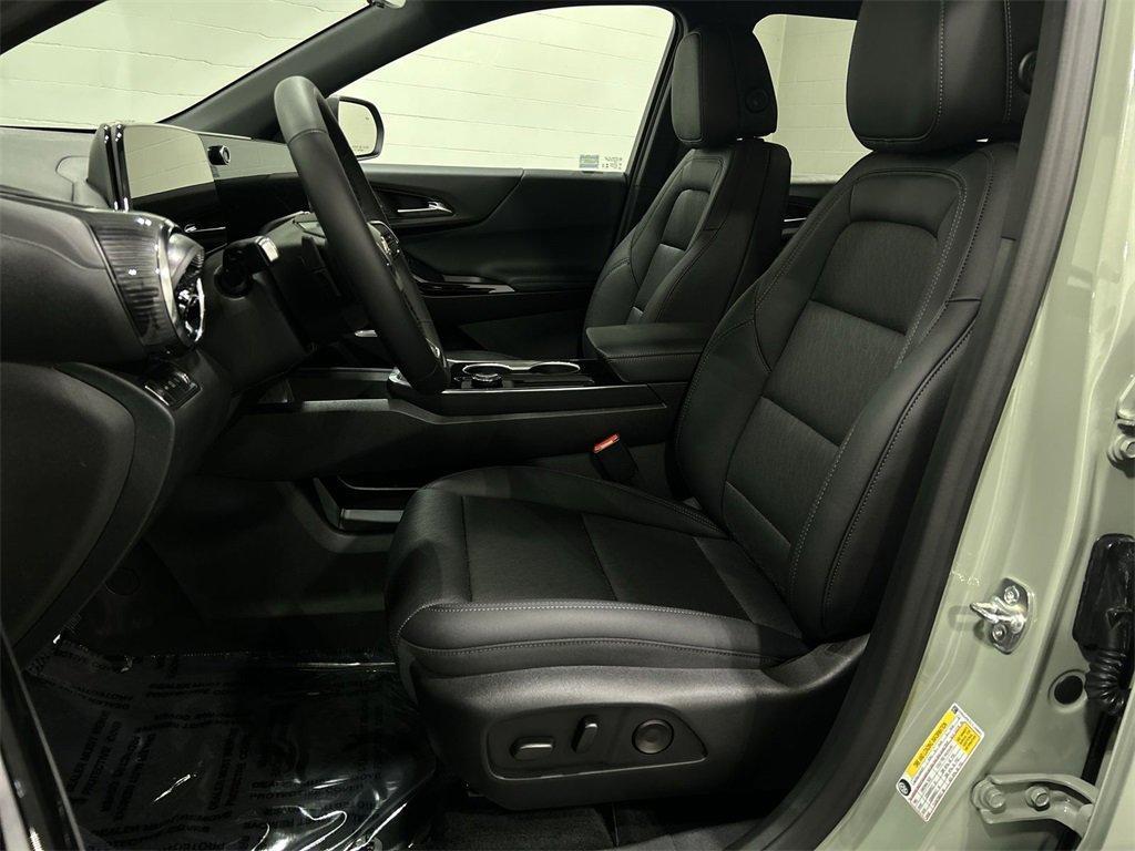 new 2026 Chevrolet Equinox car, priced at $32,985
