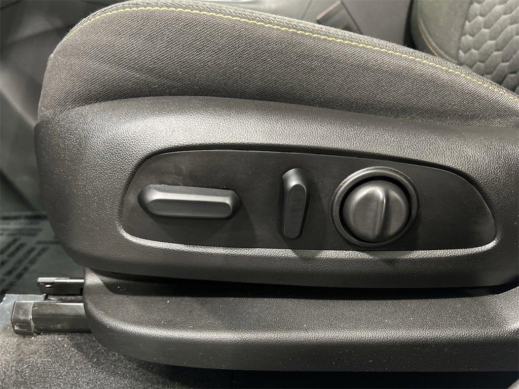 used 2021 Chevrolet Equinox car, priced at $17,288