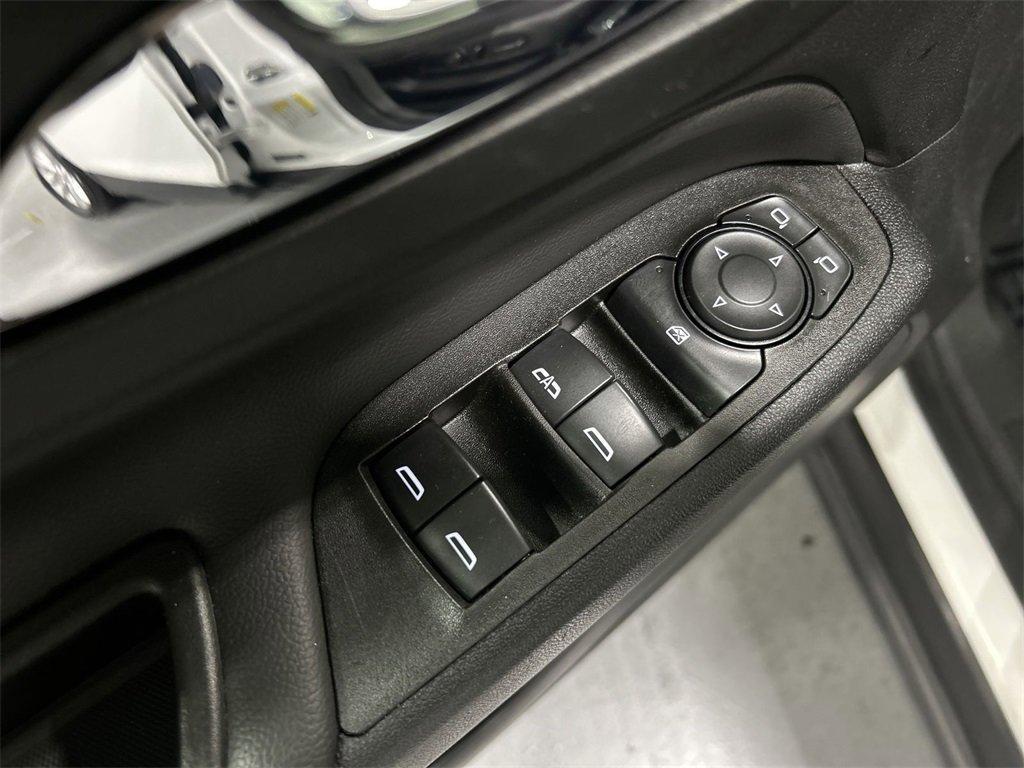 used 2021 Chevrolet Equinox car, priced at $17,288