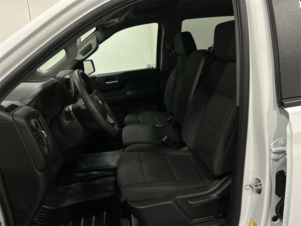 new 2025 Chevrolet Silverado 1500 car, priced at $43,805