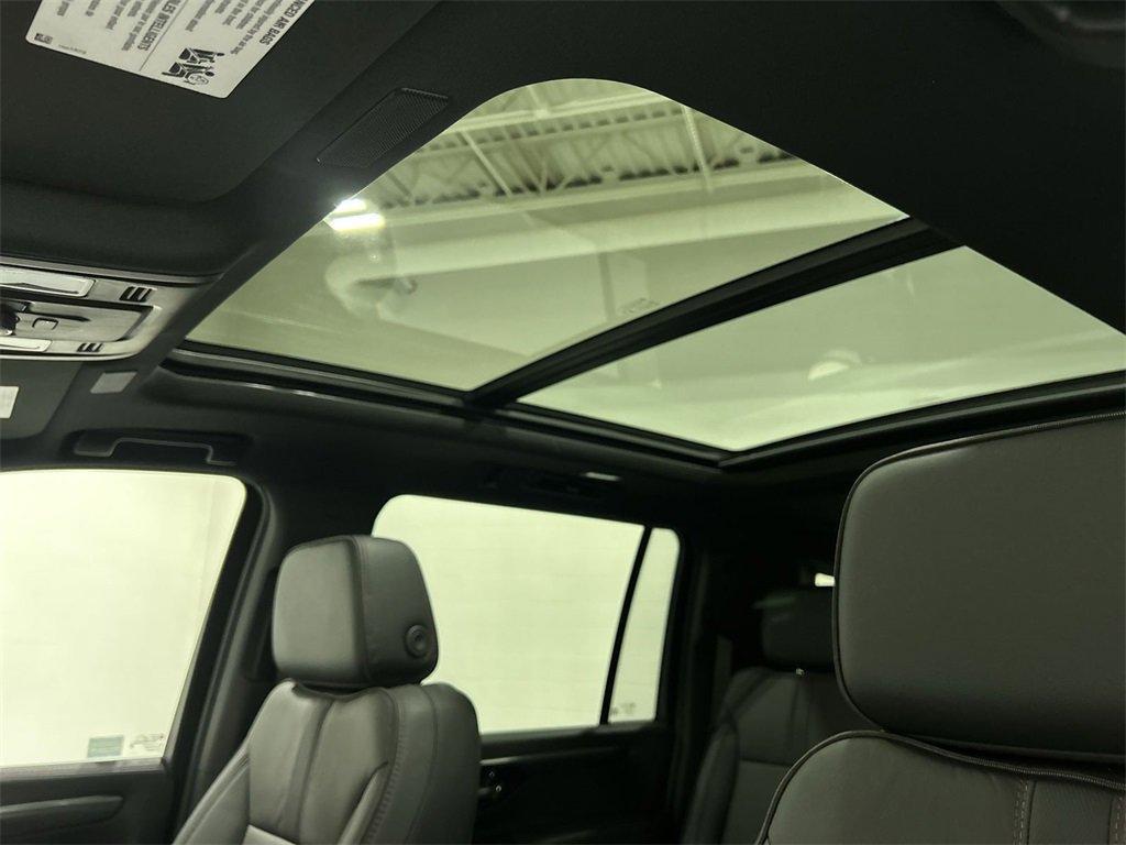 new 2025 Chevrolet Suburban car, priced at $75,320