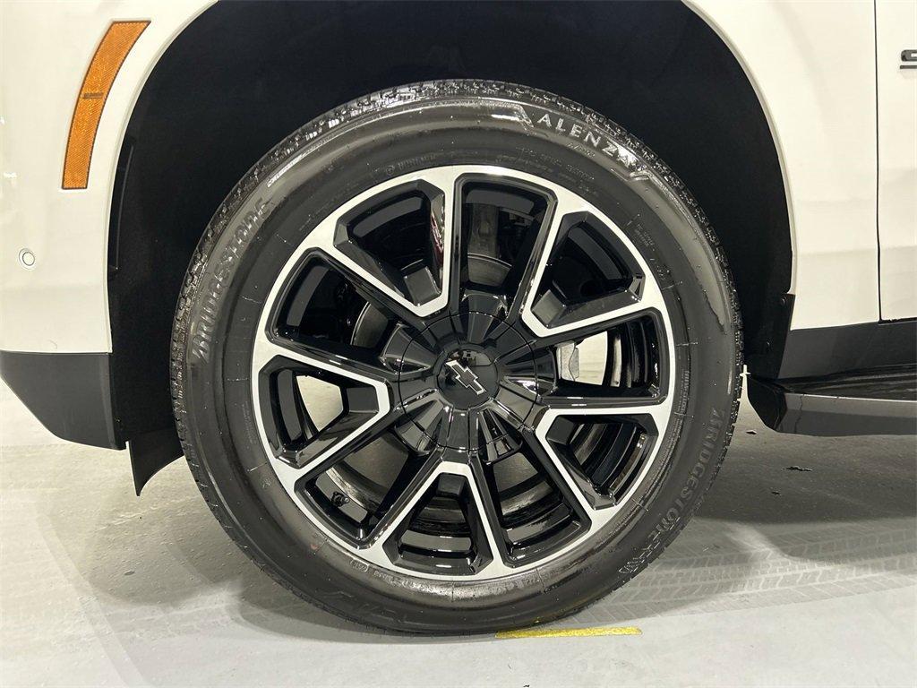 new 2025 Chevrolet Suburban car, priced at $75,320