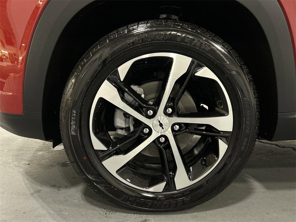 new 2026 Chevrolet Trax car, priced at $25,290