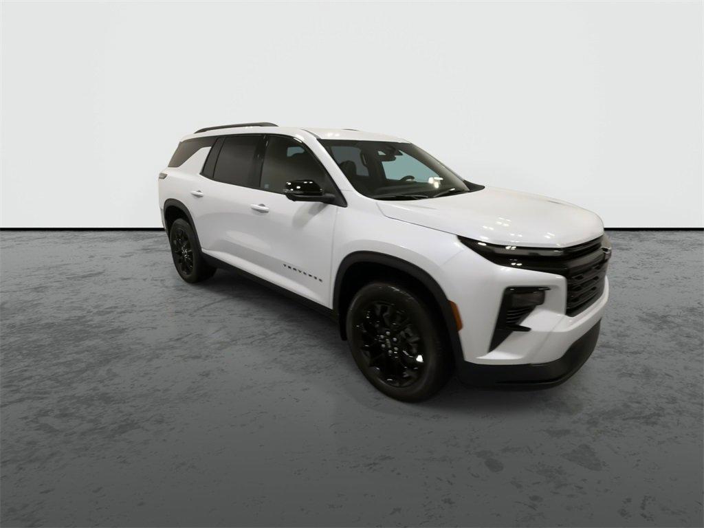 new 2026 Chevrolet Traverse car, priced at $50,595