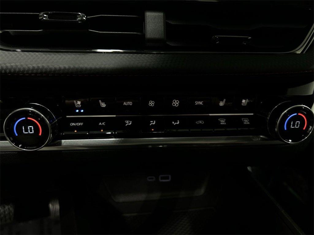 new 2026 Chevrolet Equinox car, priced at $38,070