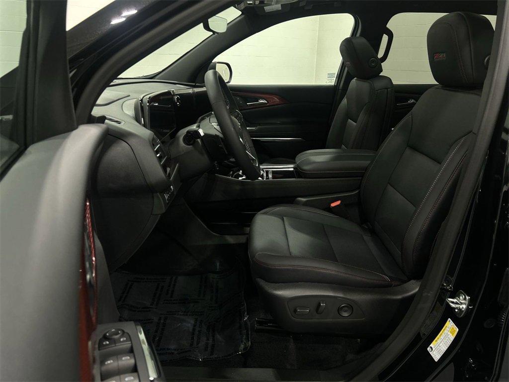 new 2026 Chevrolet Traverse car, priced at $52,520