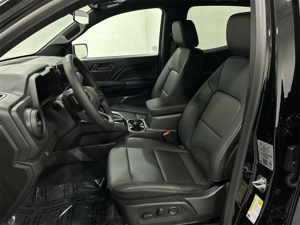 new 2025 Chevrolet Colorado car, priced at $43,020