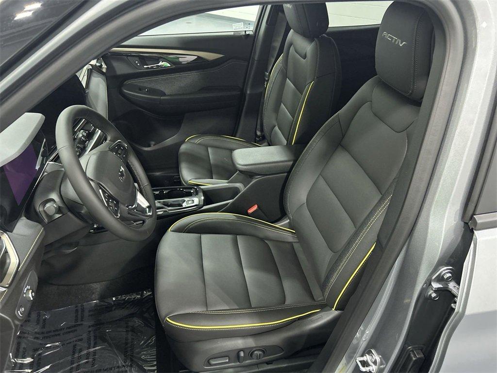 new 2026 Chevrolet TrailBlazer car, priced at $32,005