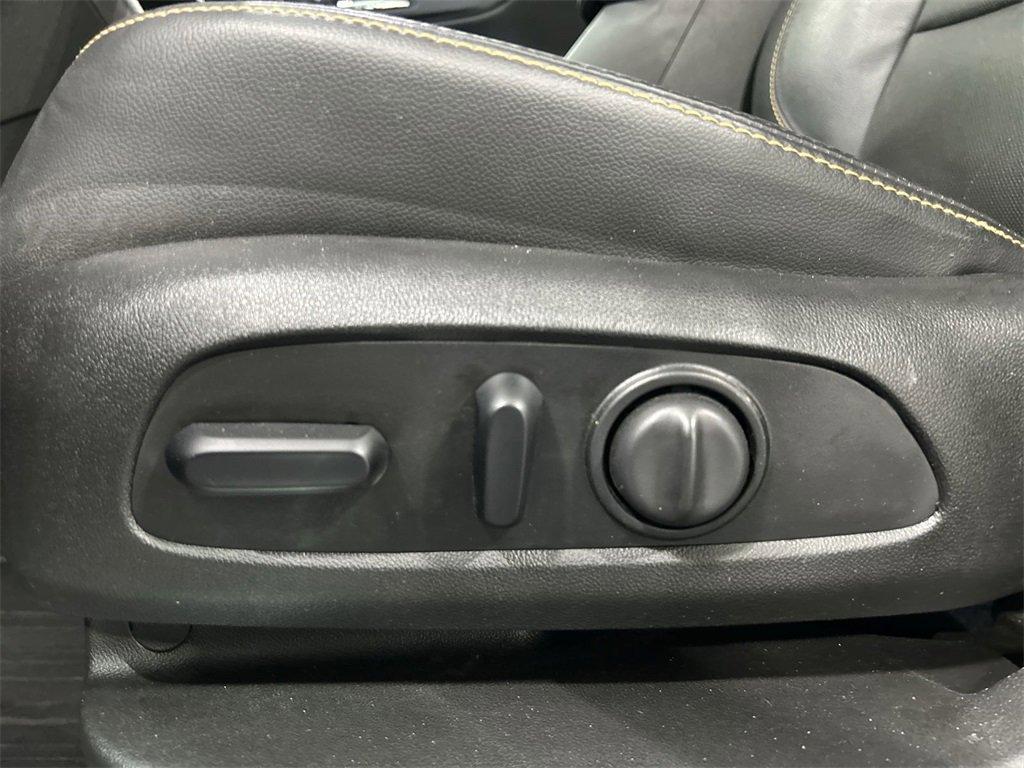 used 2021 Chevrolet Equinox car, priced at $17,999