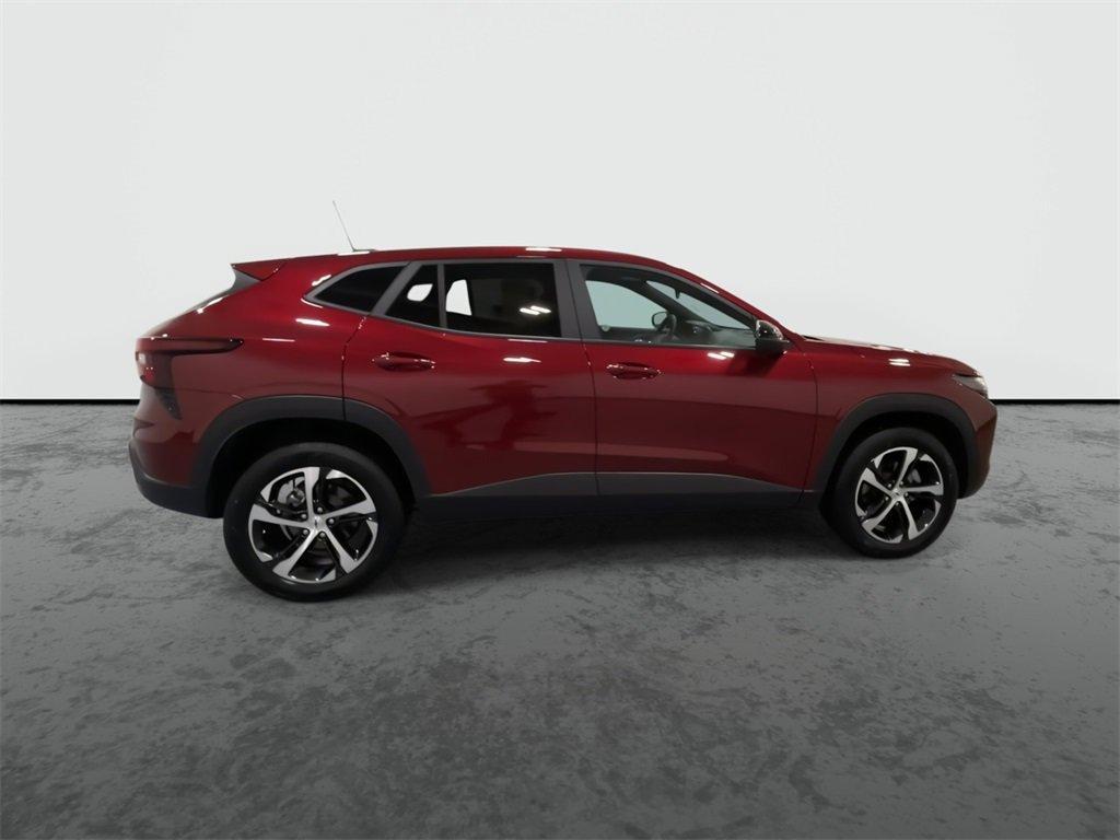 used 2025 Chevrolet Trax car, priced at $23,999
