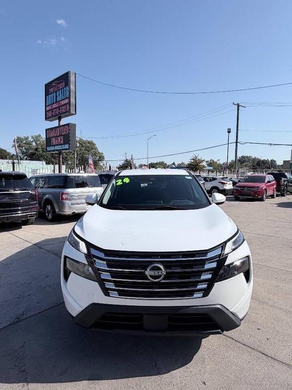 used 2024 Nissan Rogue car, priced at $18,599