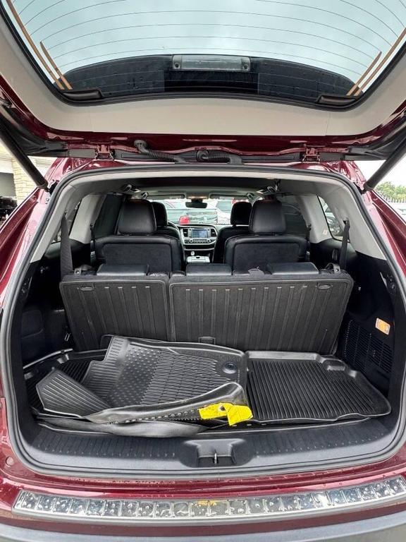 used 2019 Toyota Highlander car, priced at $19,999