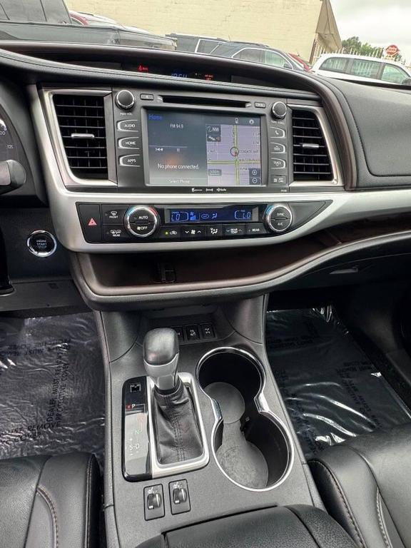 used 2019 Toyota Highlander car, priced at $19,999