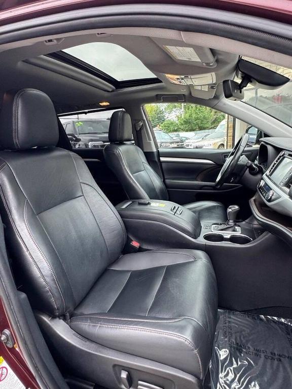 used 2019 Toyota Highlander car, priced at $19,999