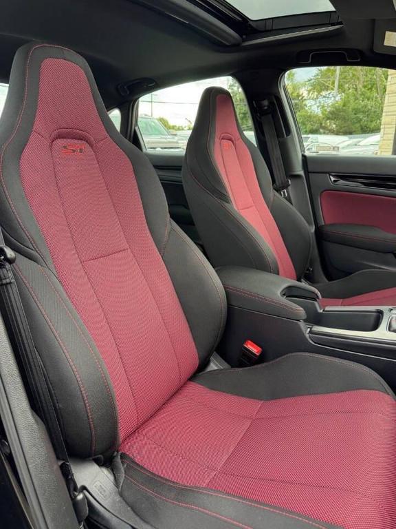 used 2024 Honda Civic Si car, priced at $20,599