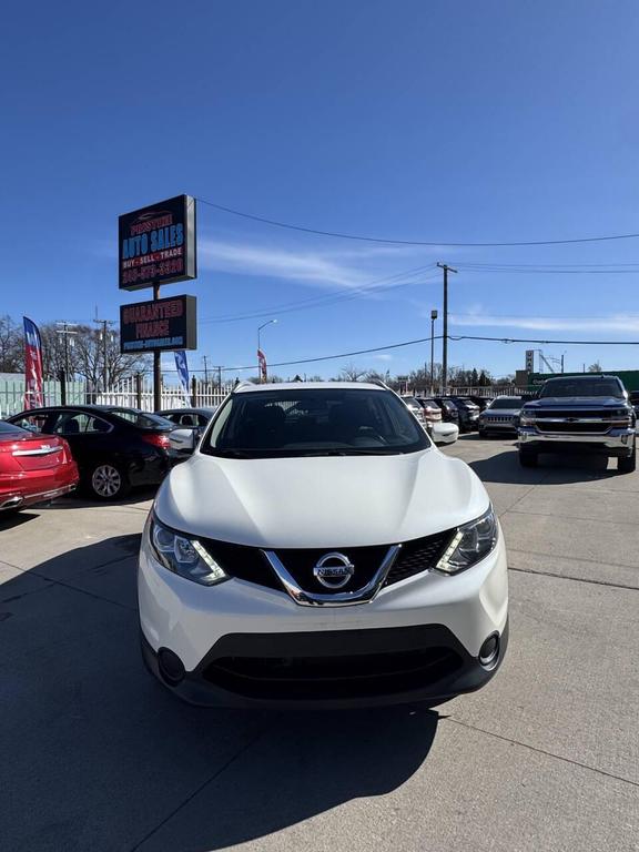 used 2017 Nissan Rogue Sport car, priced at $10,899