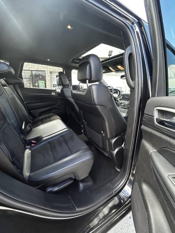 used 2020 Jeep Grand Cherokee car, priced at $16,899