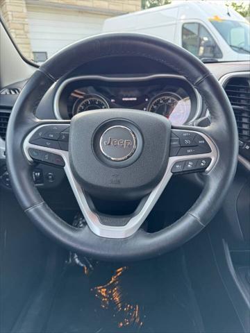 used 2014 Jeep Cherokee car, priced at $8,399