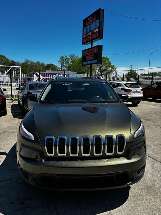 used 2015 Jeep Cherokee car, priced at $8,899
