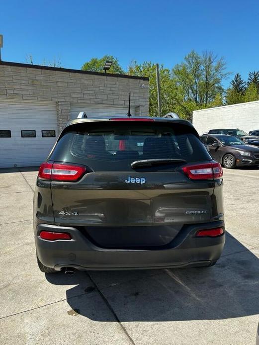 used 2015 Jeep Cherokee car, priced at $8,899