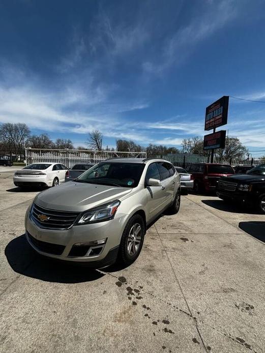 used 2015 Chevrolet Traverse car, priced at $7,899