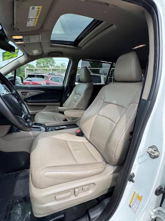 used 2020 Honda Pilot car, priced at $21,999
