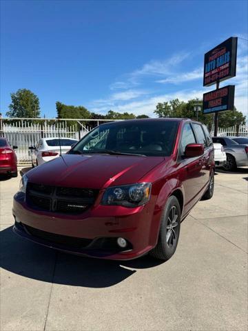 used 2019 Dodge Grand Caravan car, priced at $10,499