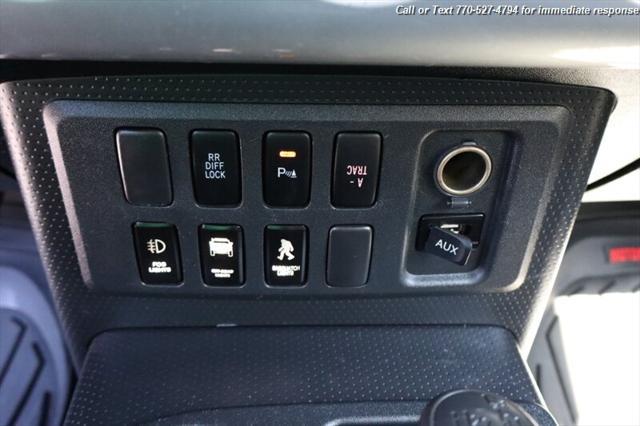 used 2007 Toyota FJ Cruiser car, priced at $20,998