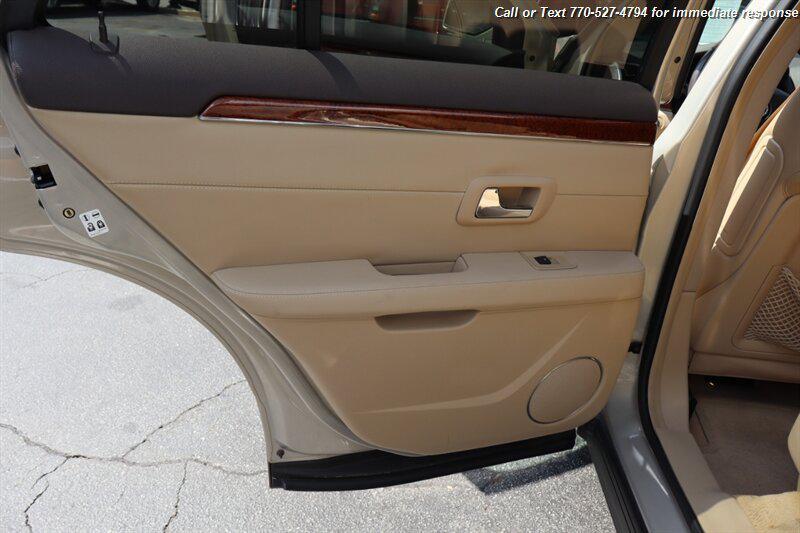 used 2007 Cadillac SRX car, priced at $9,998
