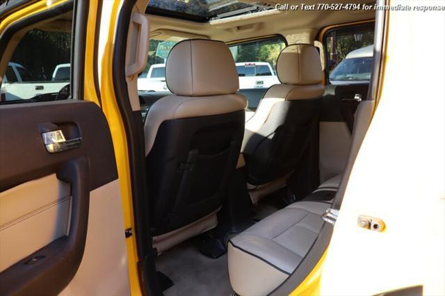 used 2006 Hummer H3 car, priced at $12,998