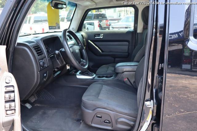 used 2009 Hummer H3T car, priced at $15,998