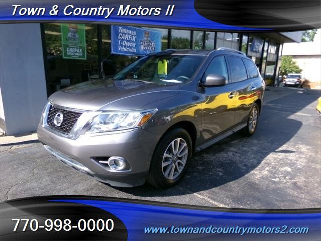 used 2016 Nissan Pathfinder car, priced at $5,998