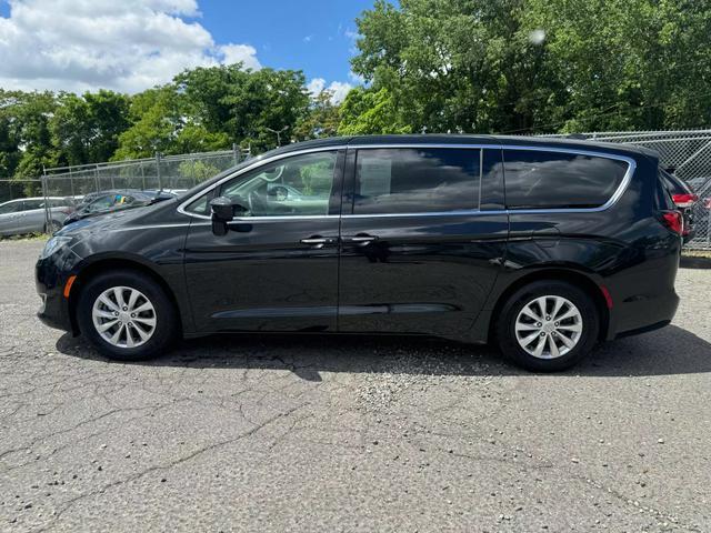 used 2018 Chrysler Pacifica car, priced at $17,299