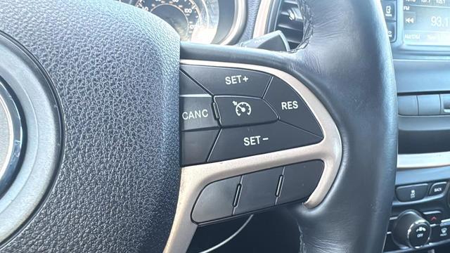 used 2014 Jeep Cherokee car, priced at $9,699