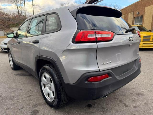 used 2014 Jeep Cherokee car, priced at $9,699