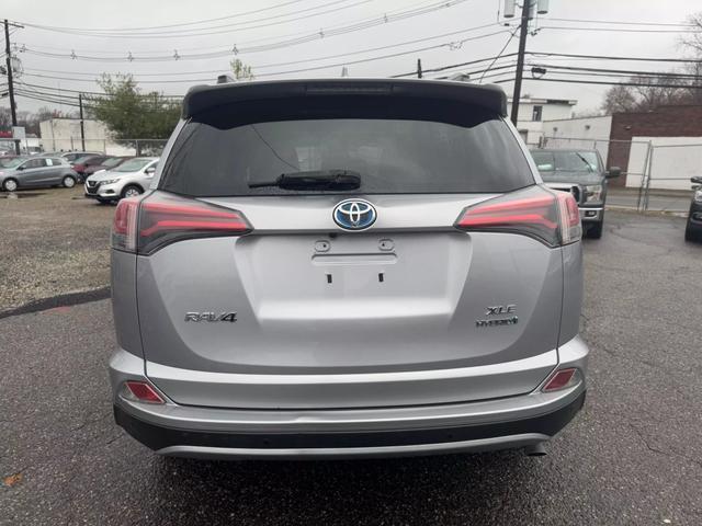 used 2018 Toyota RAV4 Hybrid car, priced at $20,999