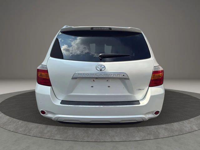 used 2010 Toyota Highlander car, priced at $9,999