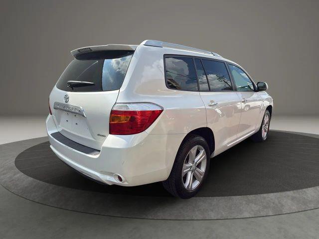 used 2010 Toyota Highlander car, priced at $9,999