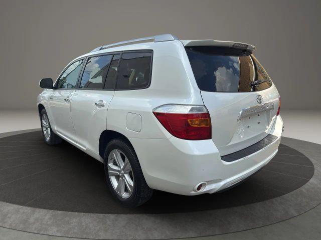 used 2010 Toyota Highlander car, priced at $9,999