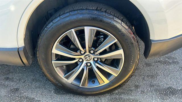 used 2021 Toyota Venza car